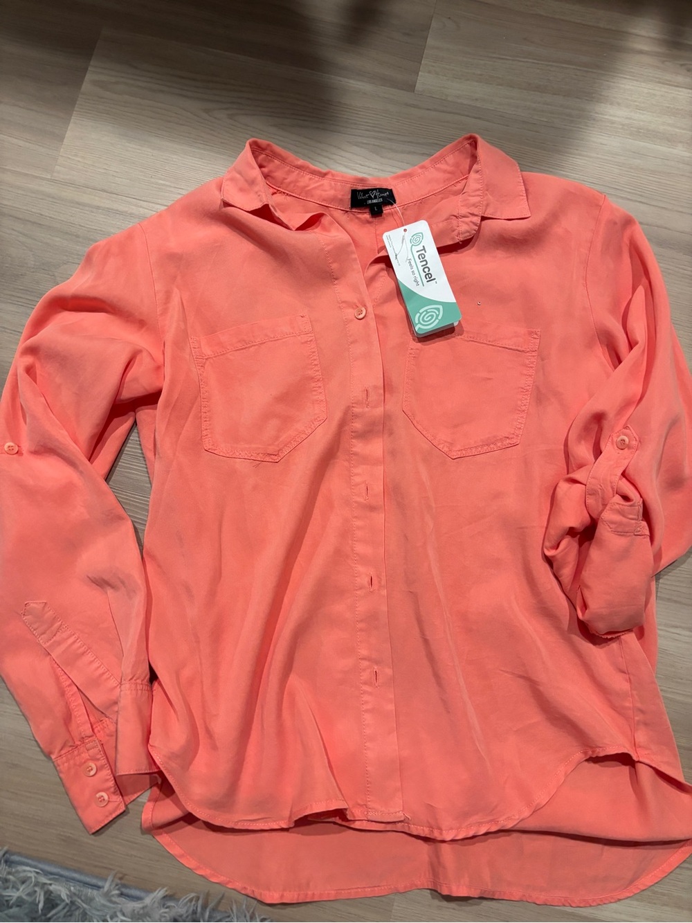 Velvet by Graham & Spencer Coral Button-Front Shirt